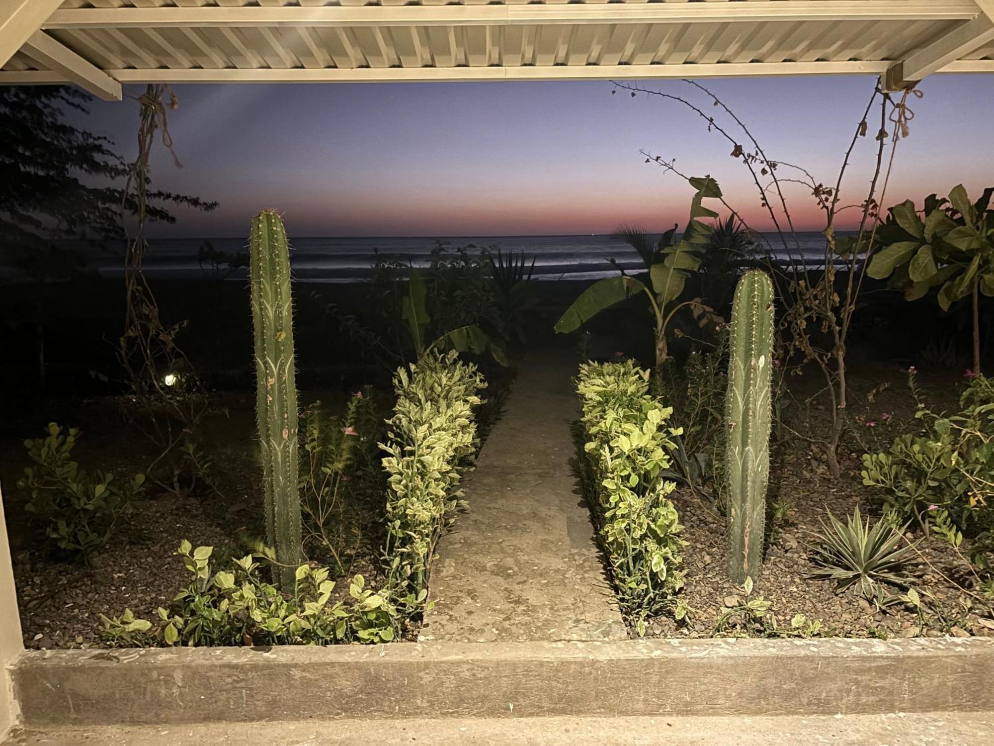 Stella Mar Oceanfront Hotel 포포요 외부 사진