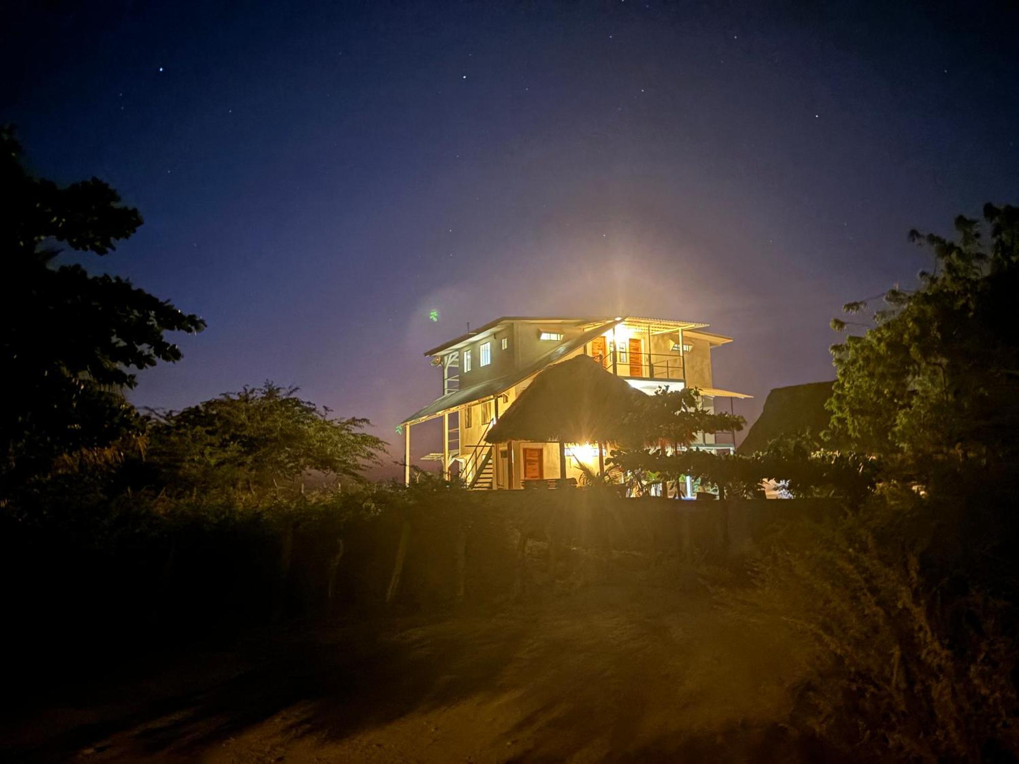 Stella Mar Oceanfront Hotel 포포요 외부 사진
