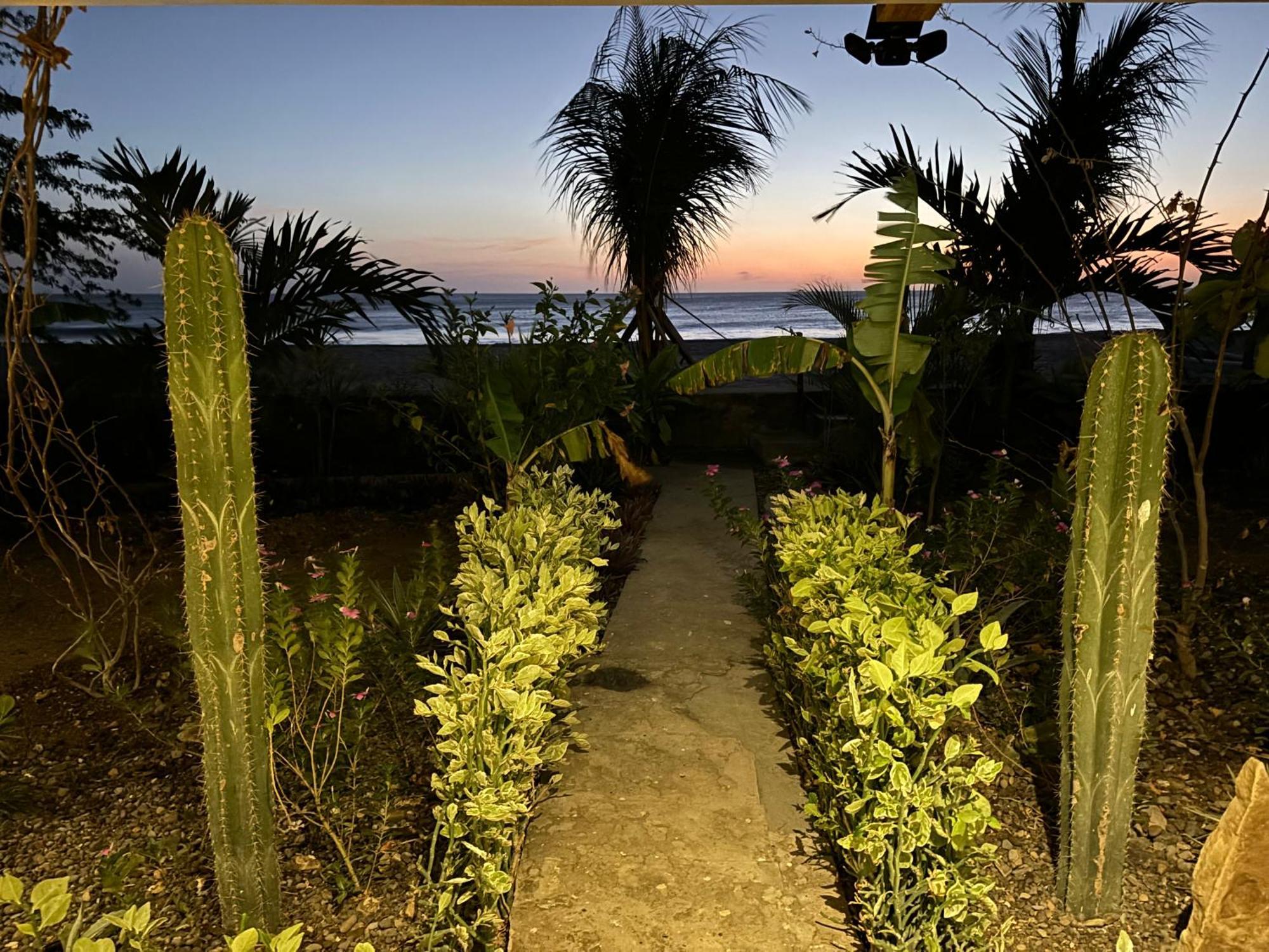 Stella Mar Oceanfront Hotel 포포요 외부 사진