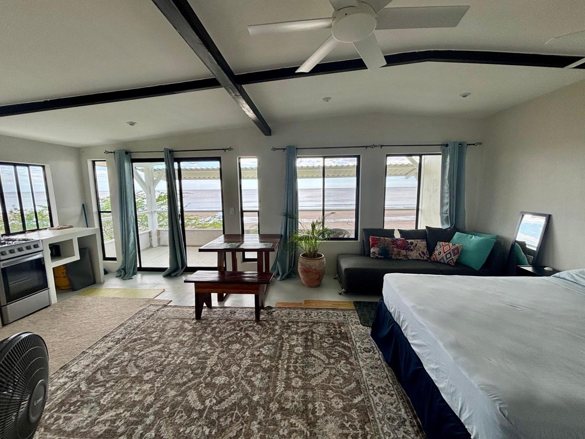Stella Mar Oceanfront Hotel 포포요 외부 사진