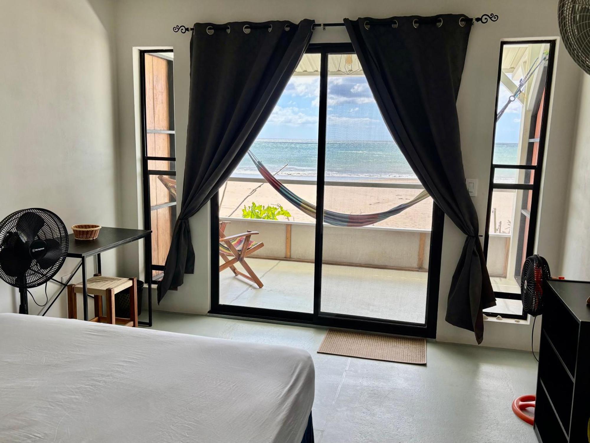 Stella Mar Oceanfront Hotel 포포요 외부 사진